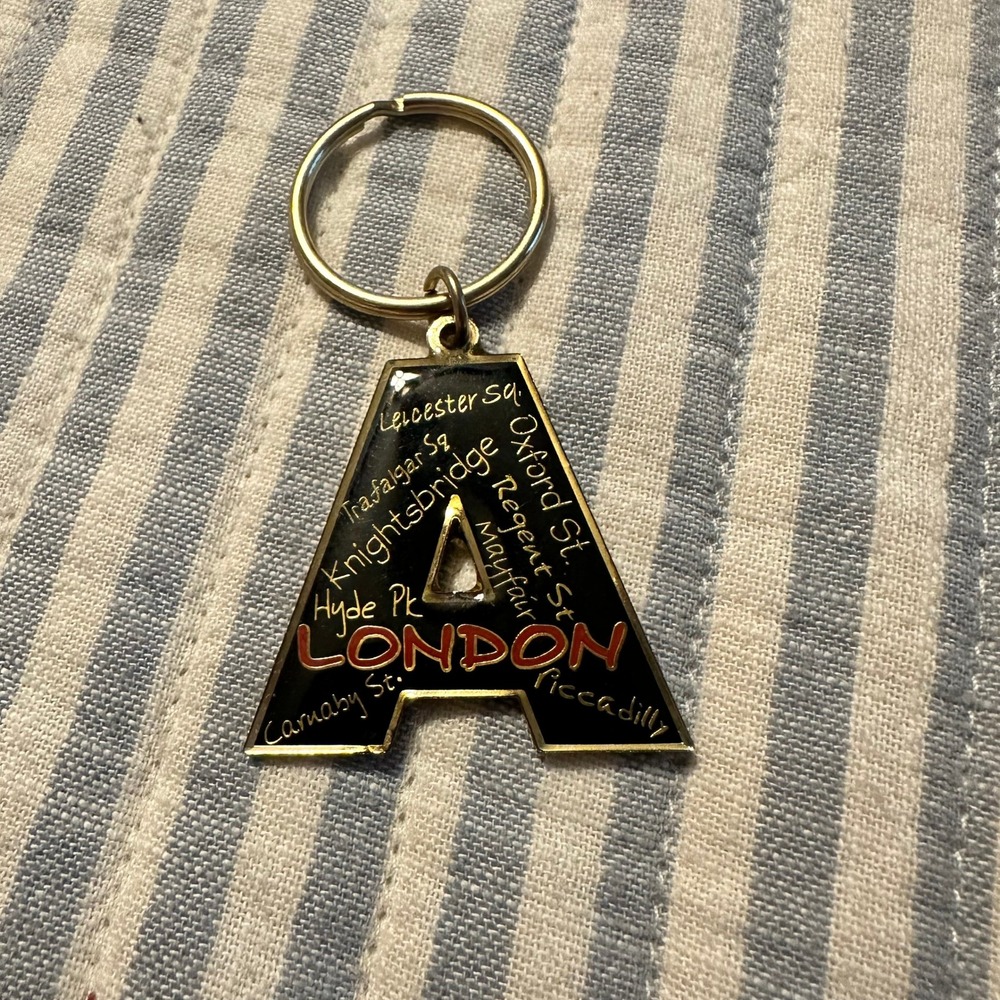 Awnhill London Souvenir Keychain Letter A Black Gold Enamel Landmarks Vintage